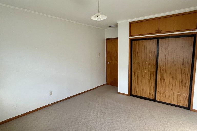 Photo of property in 7b Nielsen Place, Massey, Auckland, 0614