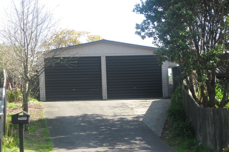 Photo of property in 100c Glenpark Avenue, Frankleigh Park, New Plymouth, 4310