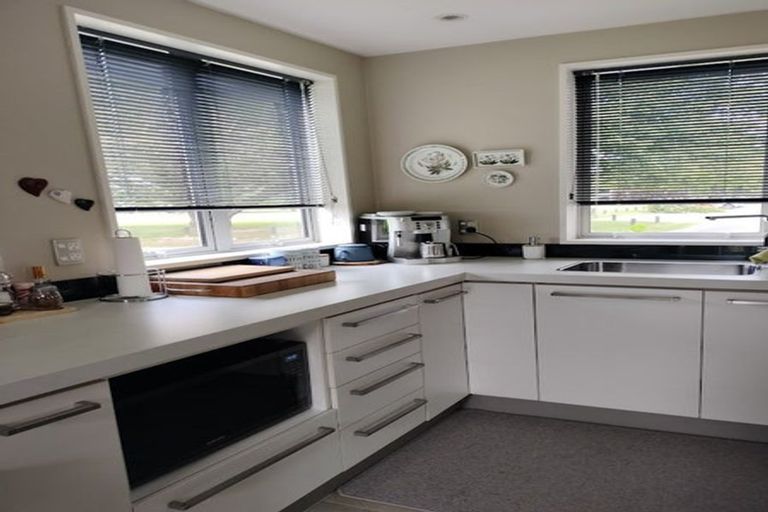Photo of property in 3 The Wickets, Hillmorton, Christchurch, 8024