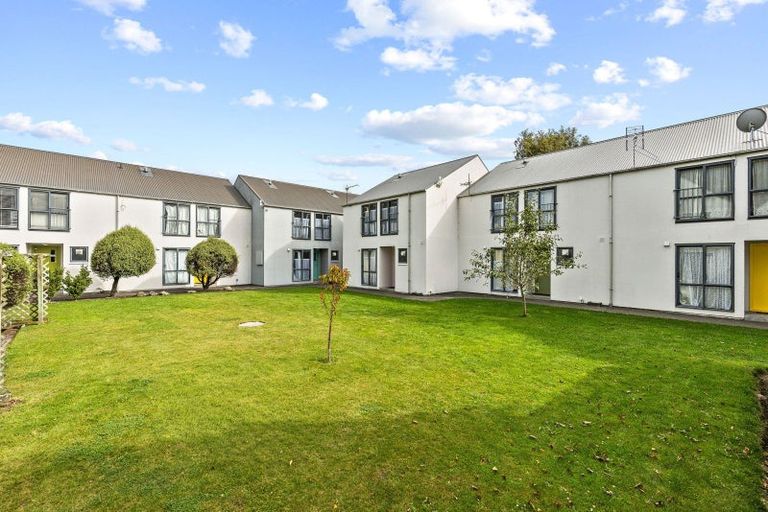 Photo of property in 13/74 Hansons Lane, Upper Riccarton, Christchurch, 8041