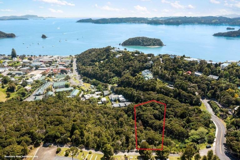 Photo of property in 38 Seaview Road, Castor Bay, Auckland, 0620
