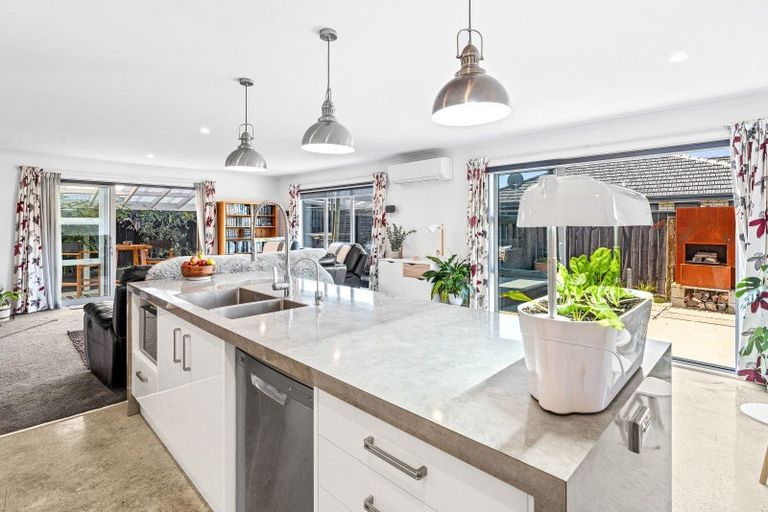 Photo of property in 17 Forbes Road, Foxton Beach, Foxton, 4815