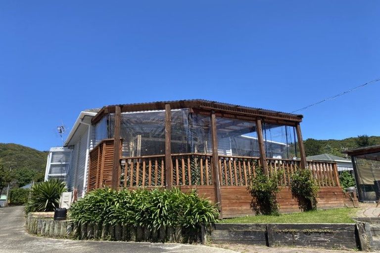 Photo of property in 26 Hay Street, Wainuiomata, Lower Hutt, 5014