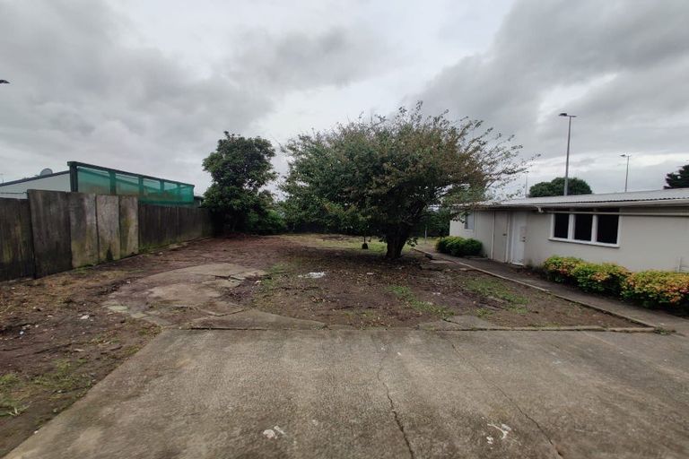 Photo of property in 92 Friedlanders Road, Manurewa, Auckland, 2102