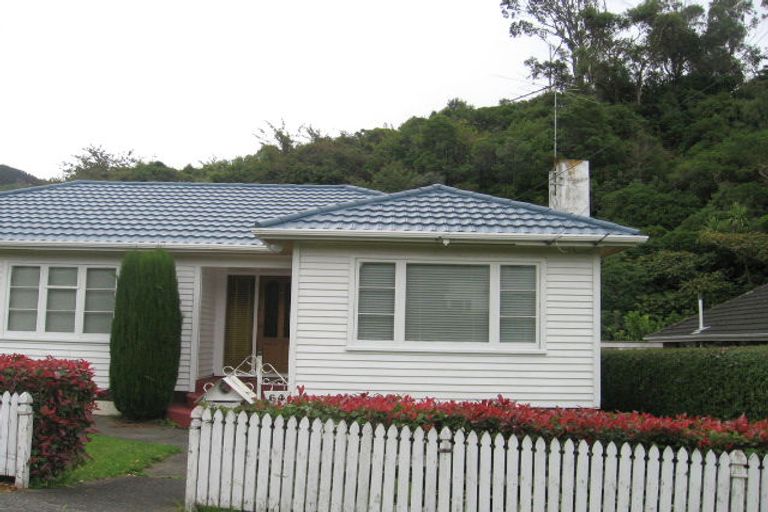 Photo of property in 64b The Drive, Tawa, Wellington, 5028