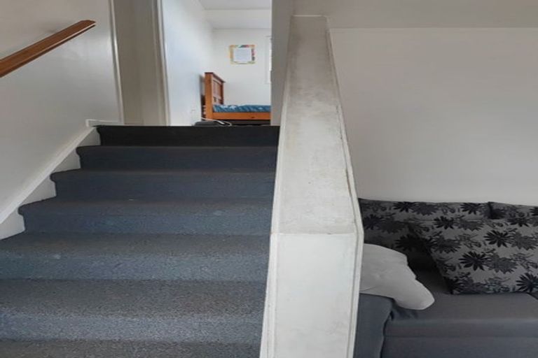 Photo of property in 61 Juniper Road, Sunnynook, Auckland, 0620