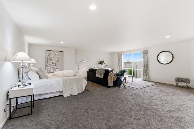 Photo of property in 1/21 Overdale Drive, Cashmere, Christchurch, 8022