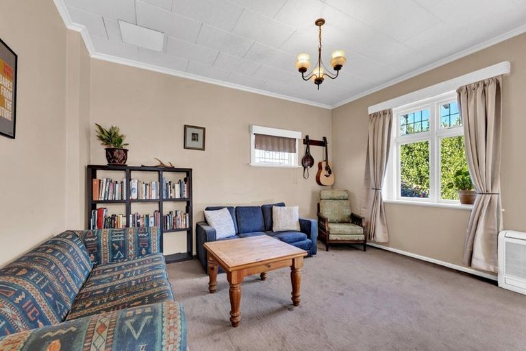 Photo of property in 52 Hay Street, Bromley, Christchurch, 8062