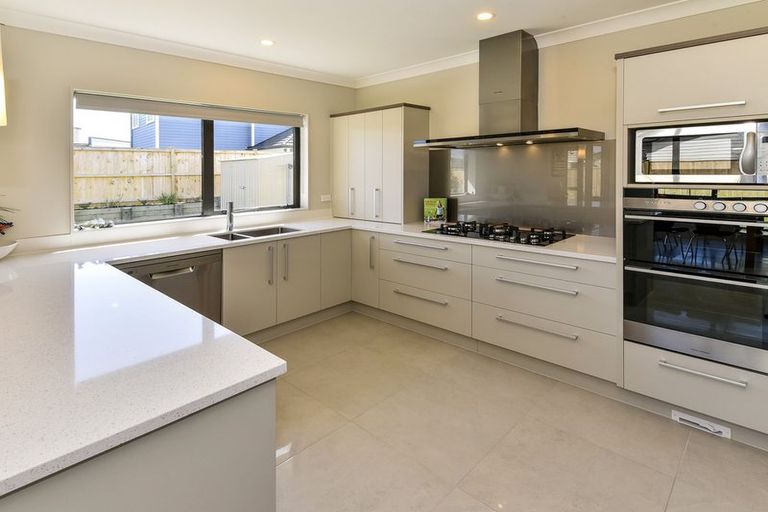 Photo of property in 7 Kuhanui Drive, Karaka, Papakura, 2113