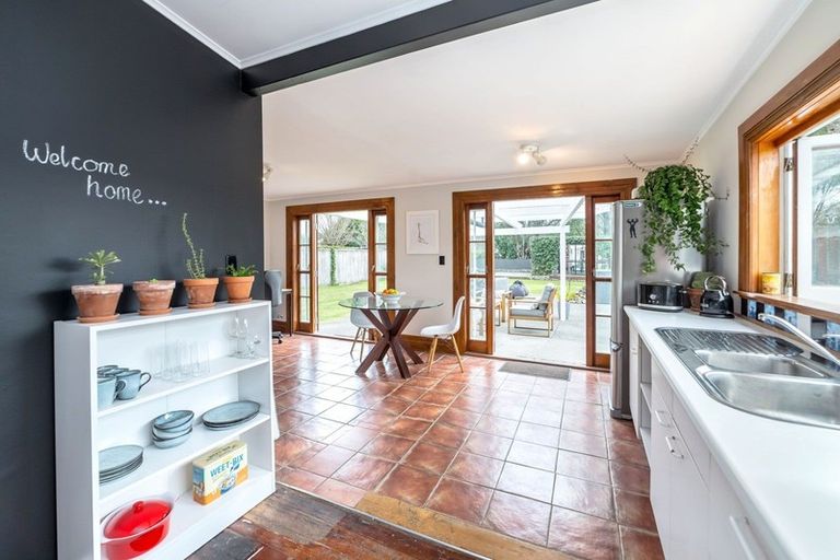 Photo of property in 234 Main Street, Greytown, 5712