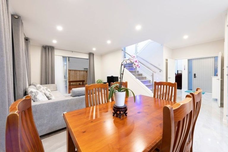 Photo of property in 2 Hermes Road, Flat Bush, Auckland, 2019