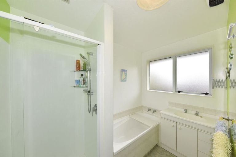 Photo of property in 1/33 Kintyre Drive, Broomfield, Christchurch, 8042