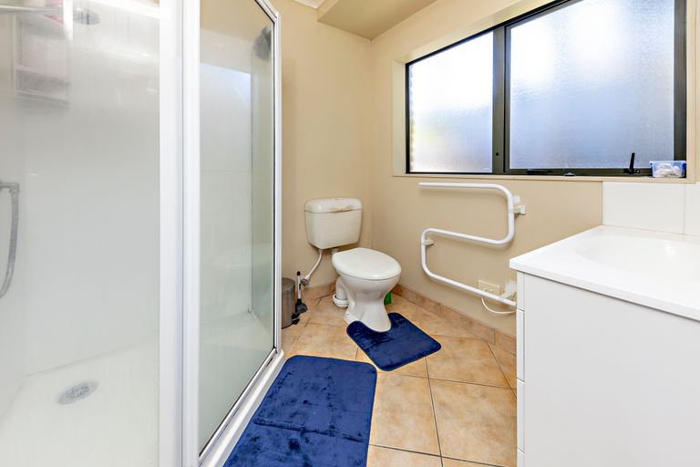 Photo of property in 15 Killeen Place, Flat Bush, Auckland, 2019