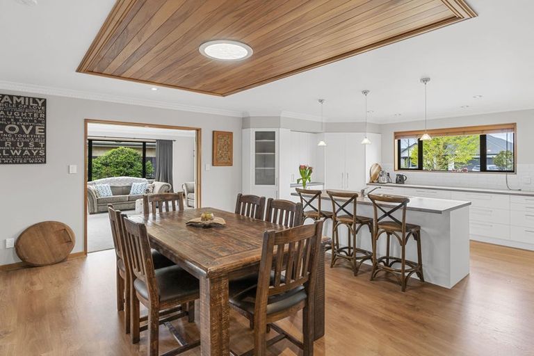 Photo of property in 3 Cathcart Crescent, Prebbleton, 7604