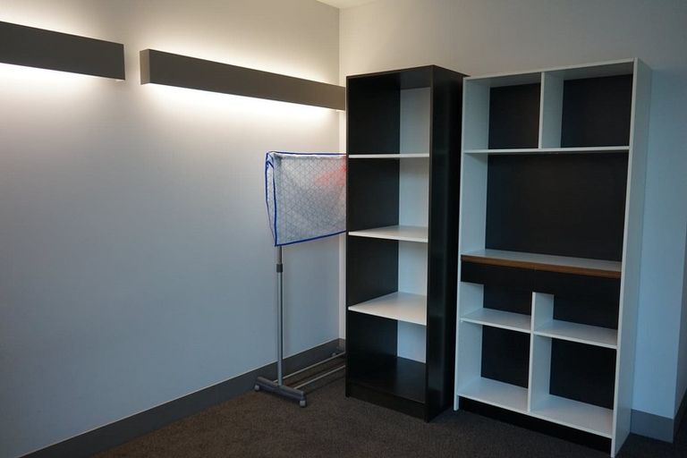 Photo of property in Urbane Apartments, 9/29 Webb Street, Mount Cook, Wellington, 6011