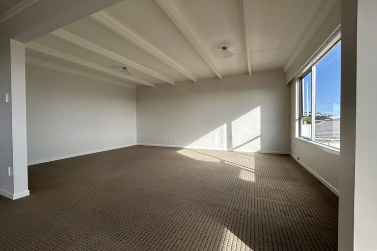 Photo of property in 4/80 Whiteley Street, Moturoa, New Plymouth, 4310