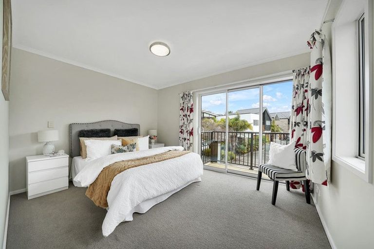 Photo of property in 60 Station Street, Hobsonville, Auckland, 0616