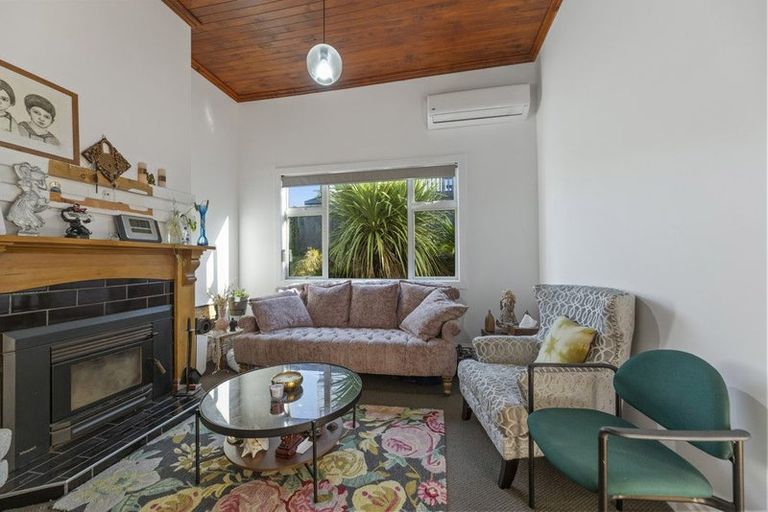 Photo of property in 39 Argyle Street, Mornington, Dunedin, 9011