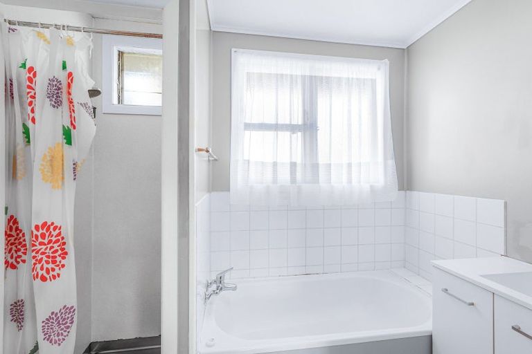 Photo of property in 50 Kaka Crescent, Tokoroa, 3420