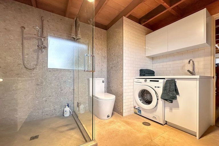 Photo of property in 32 Omahau Crescent, Twizel, 7901