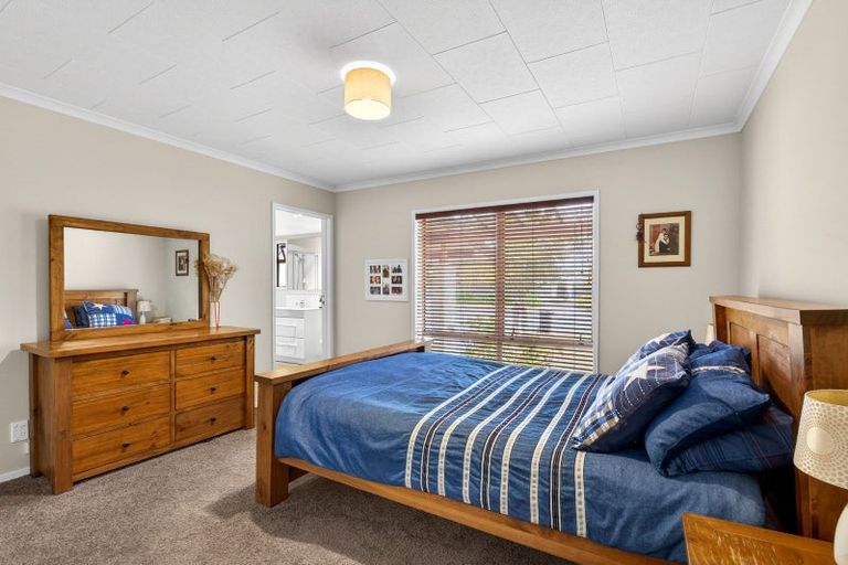 Photo of property in 9 Durham Drive, Havelock North, 4130