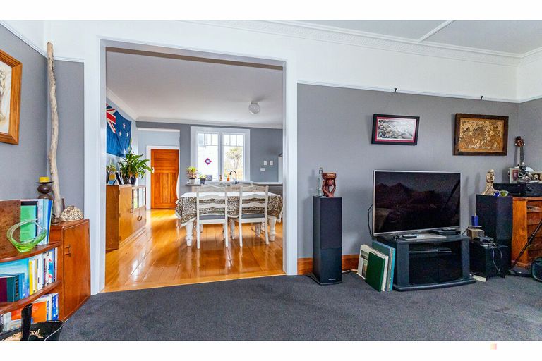 Photo of property in 21 Parsonage Road, Waimate, 7924