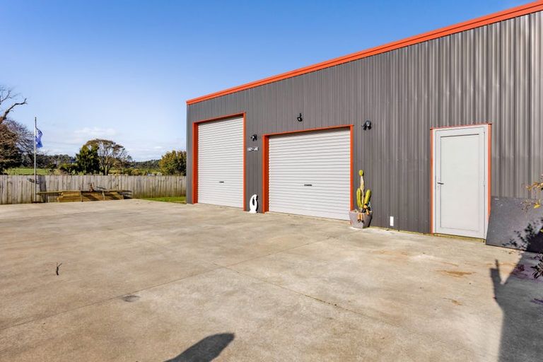 Photo of property in 280 Austin Road, Normanby, Hawera, 4673