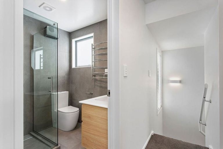 Photo of property in 31 Oxley Avenue, St Albans, Christchurch, 8014