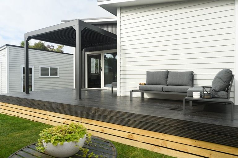 Photo of property in 8a Cuba Street, Takaro, Palmerston North, 4412