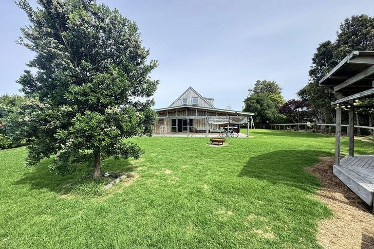 Photo of property in 28 Sedgebrook Road, Patumahoe, Pukekohe, 2678