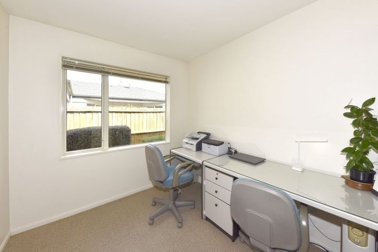 Photo of property in 15 Palm Drive, Shirley, Christchurch, 8052