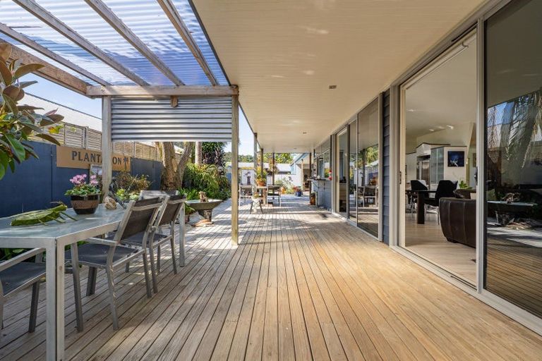Photo of property in 13 Parkland Place, Whitianga, 3510