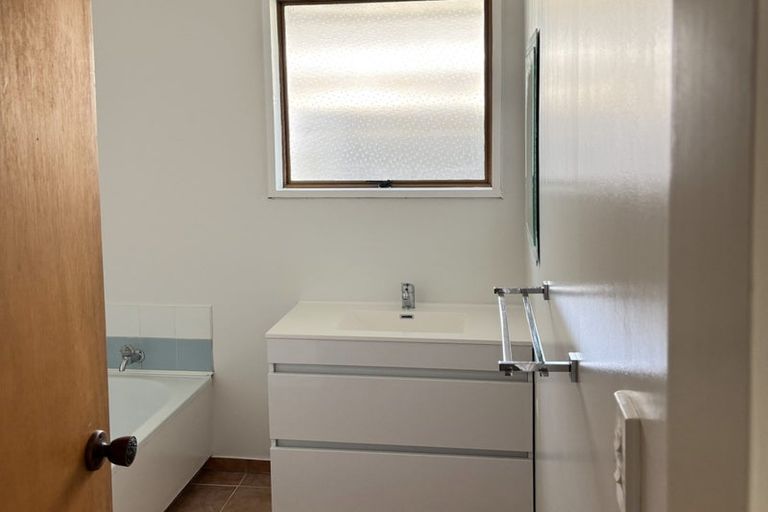 Photo of property in 38 Belvedere Avenue, Waikanae, 5036