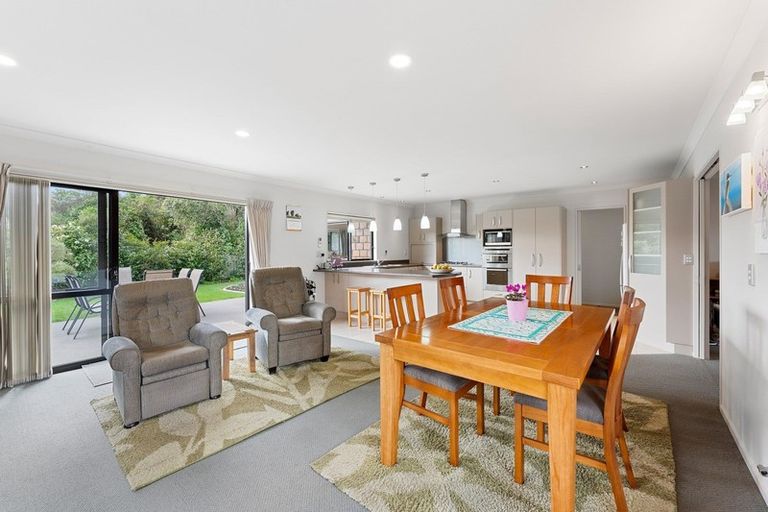 Photo of property in 18 Ludlam Way, Otaki, 5512