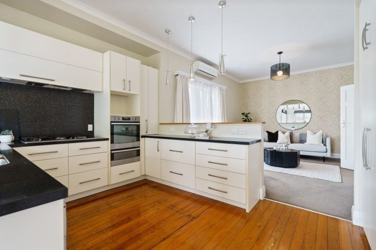 Photo of property in 3 Bernard Street, Avenues, Whangarei, 0110