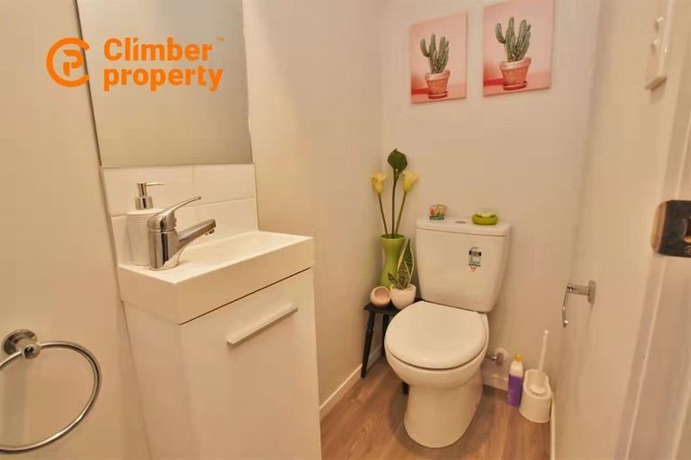 Photo of property in 79u6 Carrington Avenue, Silverdale, Hamilton, 3216