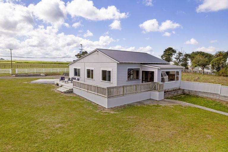 Photo of property in 370 Boylan Road, Te Roti, Hawera, 4673
