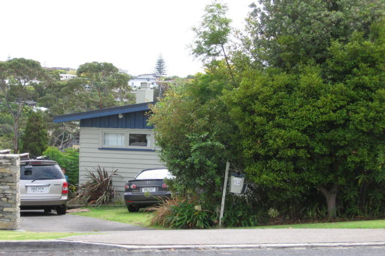 Photo of property in 59 Park Rise, Campbells Bay, Auckland, 0630