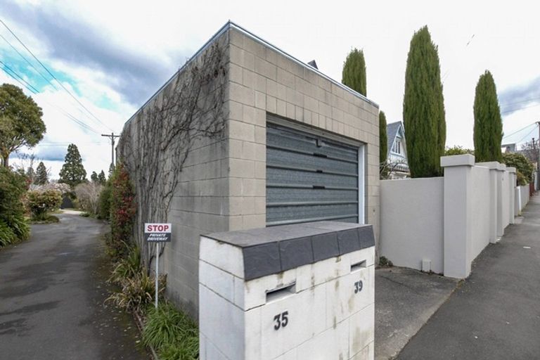 Photo of property in 39 Drivers Road, Maori Hill, Dunedin, 9010
