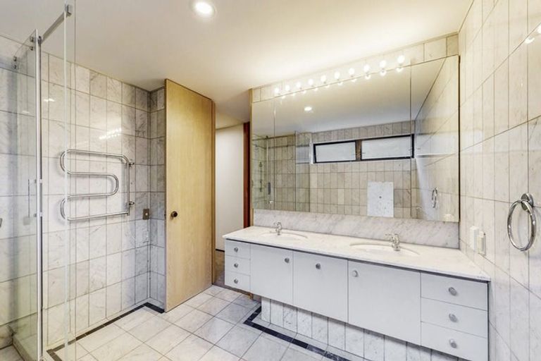Photo of property in 260u6 Oriental Parade, Oriental Bay, Wellington, 6011