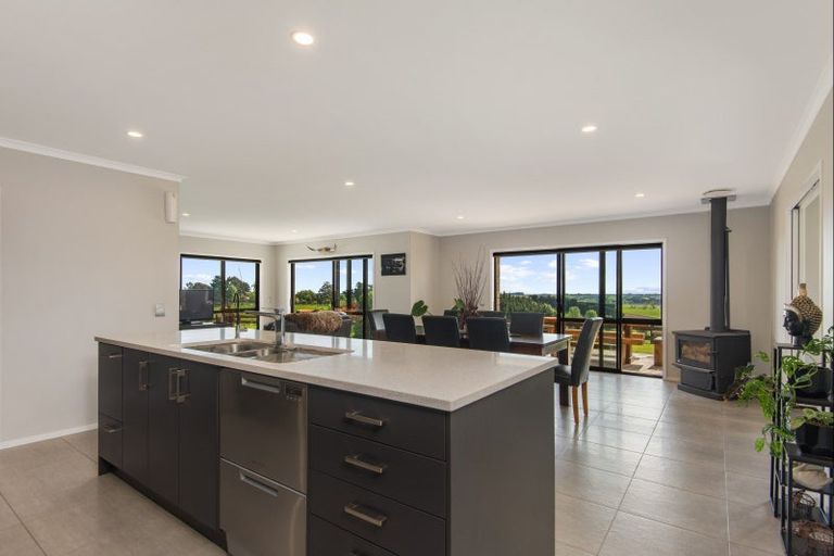 Photo of property in 268 Halcombe Road, Feilding, 4775