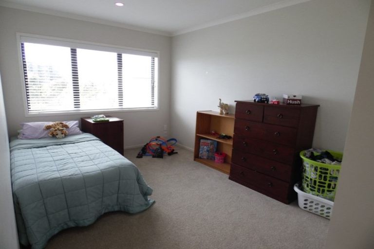 Photo of property in 47 Station Street, Hobsonville, Auckland, 0616