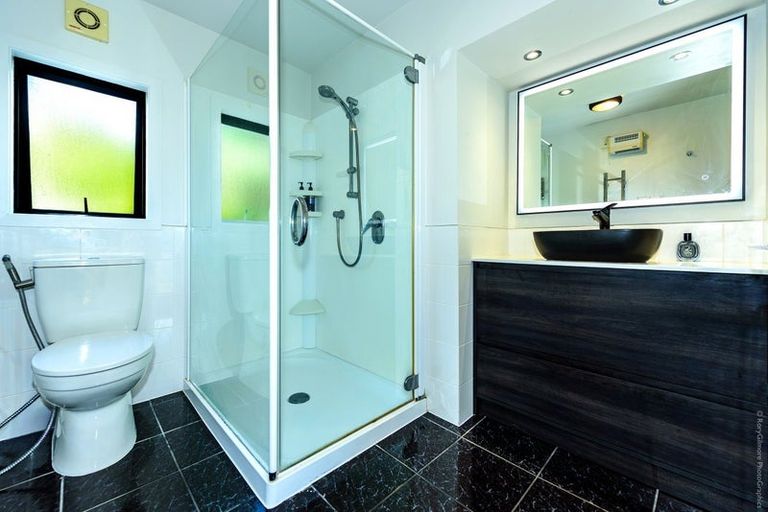 Photo of property in 11 Toledo Place, Mount Pleasant, Christchurch, 8081