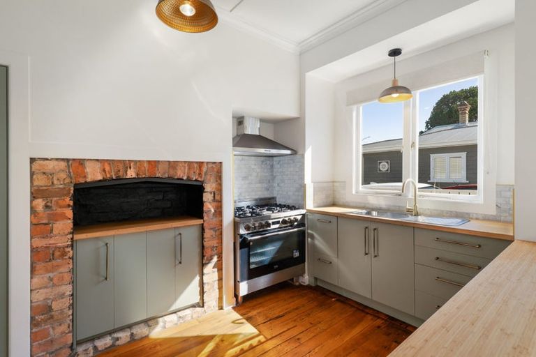 Photo of property in 802 Pollen Street, Thames, 3500