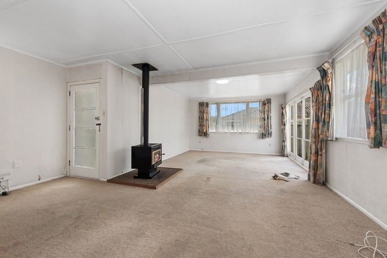 Photo of property in 25 Sundown Crescent, Melville, Hamilton, 3206