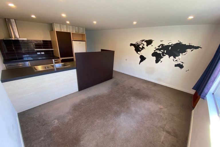 Photo of property in Altar Apartments, 3/120 Rintoul Street, Newtown, Wellington, 6021