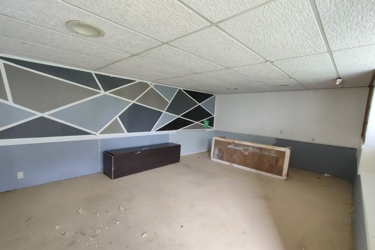 Photo of property in 104 Stanley Road, Glenfield, Auckland, 0629