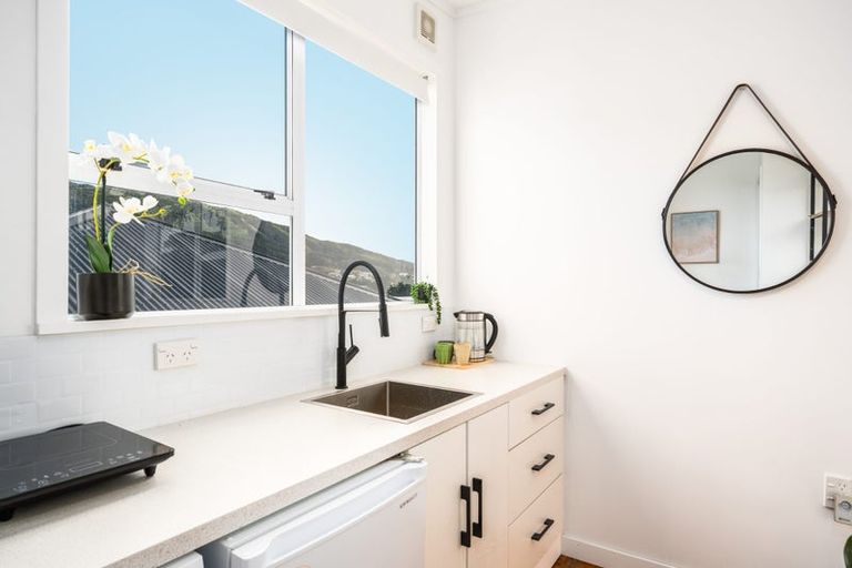 Photo of property in 53 Handyside Street, Tawa, Wellington, 5028
