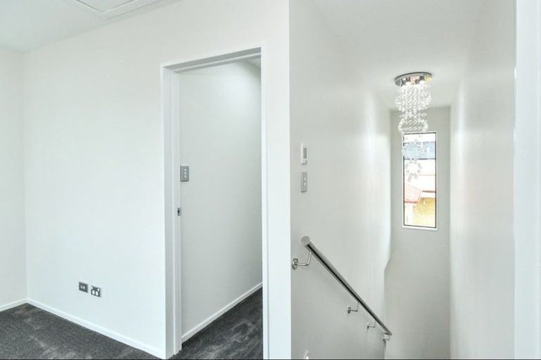 Photo of property in 115b Russell Road, Manurewa, Auckland, 2102