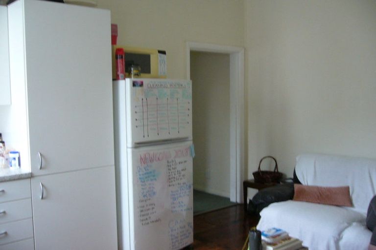 Photo of property in 78 Tasman Street, Mount Cook, Wellington, 6021